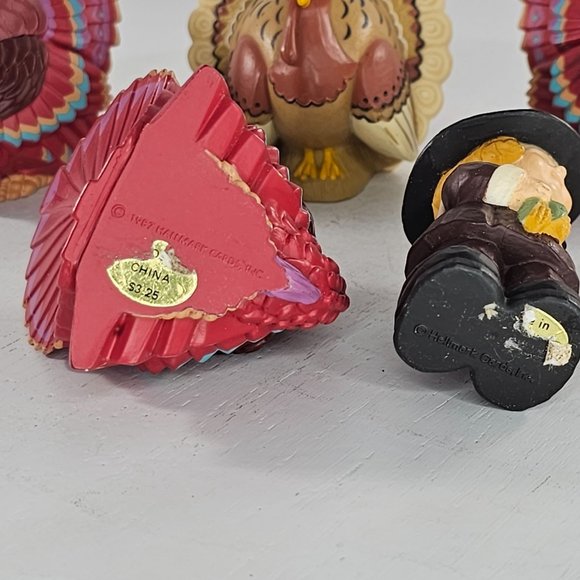 Vintage Hallmark Plastic Turkey Pilgrim Figurines Thanksgiving Decor Miniatures - Picture 4 of 9